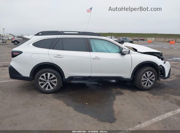 4S4BTAFC8N3212282 2022 SUBARU OUTBACK White Vista interior trasera