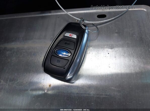 4S4BTANC7M3217781 2021 SUBARU OUTBACK Silver 