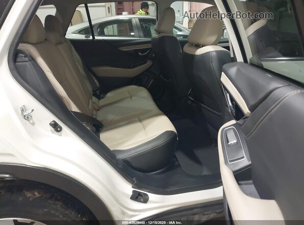 4S4BTANC9M3173752 2021 SUBARU OUTBACK White Widok naklejki z numerem VIN