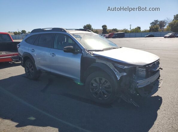 4S4BTGLD3R3102388 2024 SUBARU OUTBACK Серебряный Передняя правая четверть