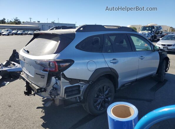 4S4BTGLD3R3102388 2024 SUBARU OUTBACK Серебряный Задняя правая четверть