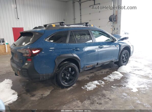 4S4BTGUD8R3245576 2024 SUBARU OUTBACK Синий Задняя правая четверть