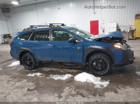4S4BTGUD8R3245576 2024 SUBARU OUTBACK Синий Вид задней части салона