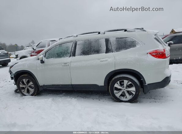 4S4WMADD8S3424623 2025 SUBARU ASCENT Белый Вид задней части салона
