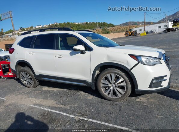 4S4WMAPD4N3443220 2022 SUBARU ASCENT White Widok wnętrza z tyłu