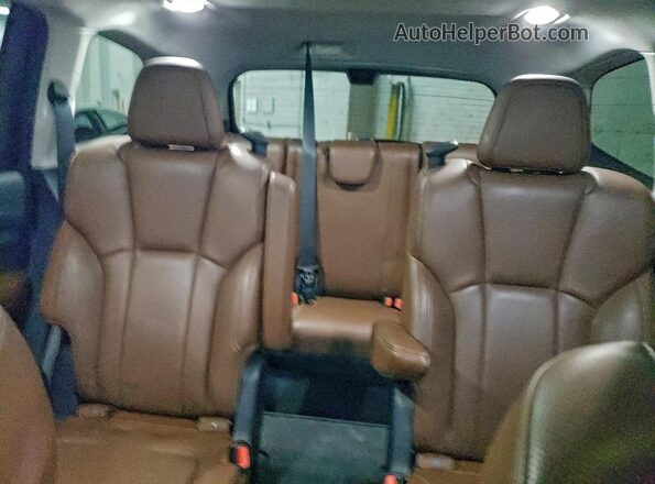 4S4WMARD9L3463814 2020 SUBARU ASCENT White Հետևի նստատեղերի տեսք