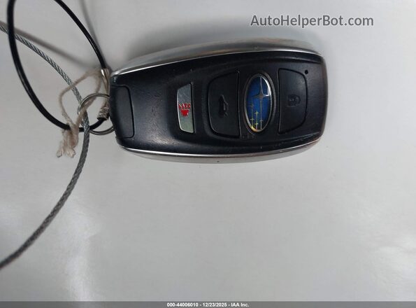 4S4WMASD4P3433572 2023 SUBARU ASCENT Красный Вид панели приборов