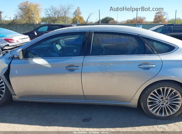 4T1BK1EB9JU268067 2018 TOYOTA LIMITED Silver 
