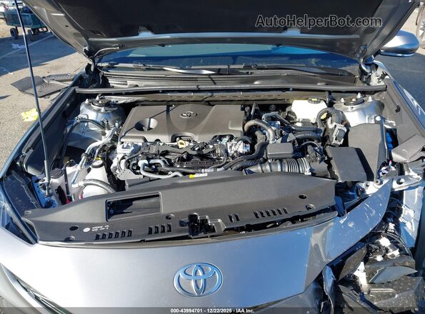 4T1DAACK1TU657996 2026 TOYOTA CAMRY Серебряный Вид сзади