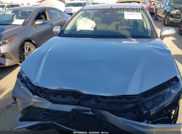 4T1DAACK5TU676132 2026 TOYOTA LE Серебряный Вид щитка приборов
