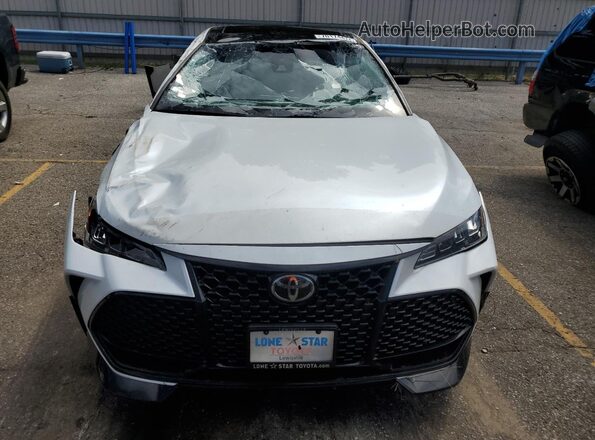 4T1FZ1FB8MU066529 2021 TOYOTA AVALON White Widok z przodu