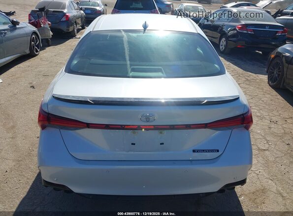 4T1HZ1FB4NU072693 2022 TOYOTA AVALON White 