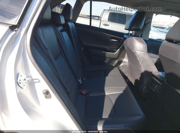 4T3D6RFV2MU012577 2021 TOYOTA LIMITED White 