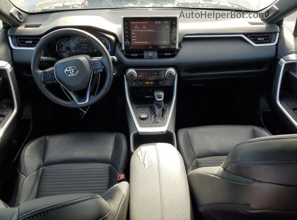 4T3E6RFV6NU072139 2022 TOYOTA RAV4 White Widok deski rozdzielczej