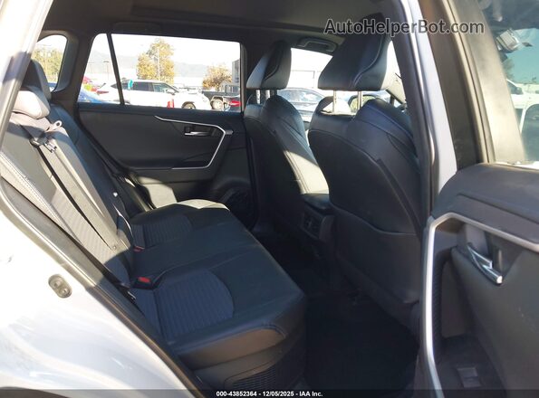 4T3E6RFV6NU081732 2022 TOYOTA RAV4 HYBRID White Vista de la etiqueta del VIN