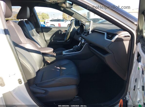 4T3E6RFV6NU081732 2022 TOYOTA RAV4 HYBRID White Vista interior delantera