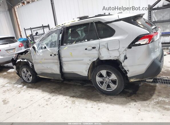 4T3RWRFV2NU069529 2022 TOYOTA LE Silver Панорамний вид салону 360°