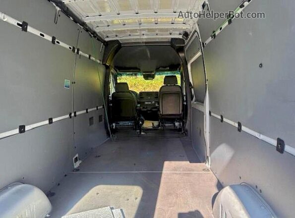 W1W4DCHY7NT095409 2022 MERCEDES-BENZ SPRINTER White Widok wnętrza z przodu