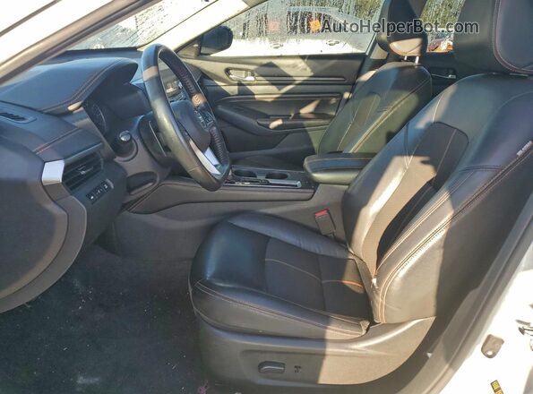 1N4BL4CV7NN304666 2022 NISSAN ALTIMA White Widok deski rozdzielczej