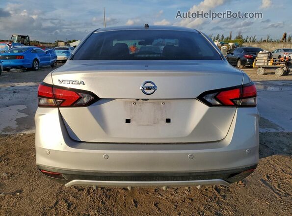 3N1CN8DV3NL862869 2022 NISSAN VERSA Silver Widok wnętrza z przodu