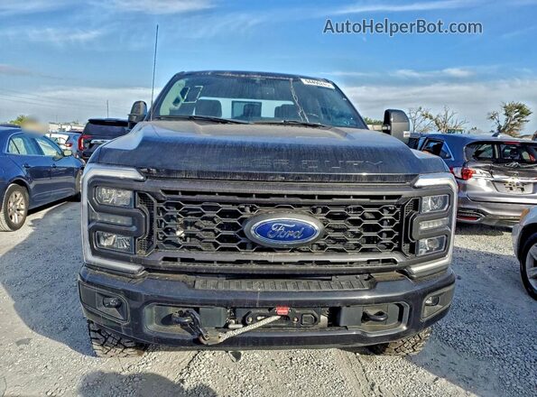 1FT8W3BMXPEC12646 2023 FORD F350 Черный Вид сзади
