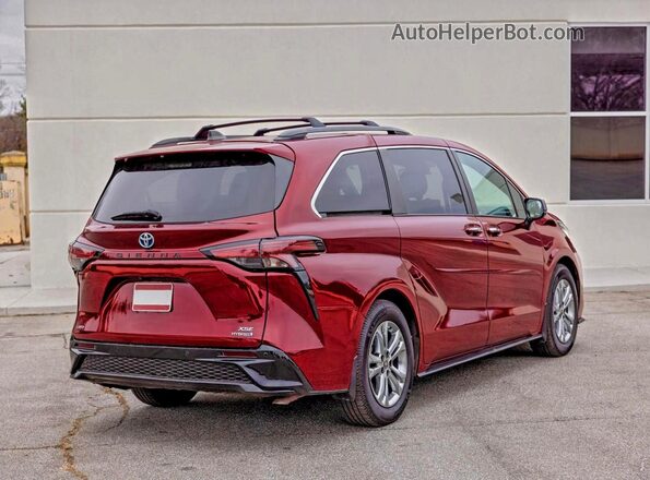 5TDXSKFC5NS055750 2022 TOYOTA SIENNA Burgundy 