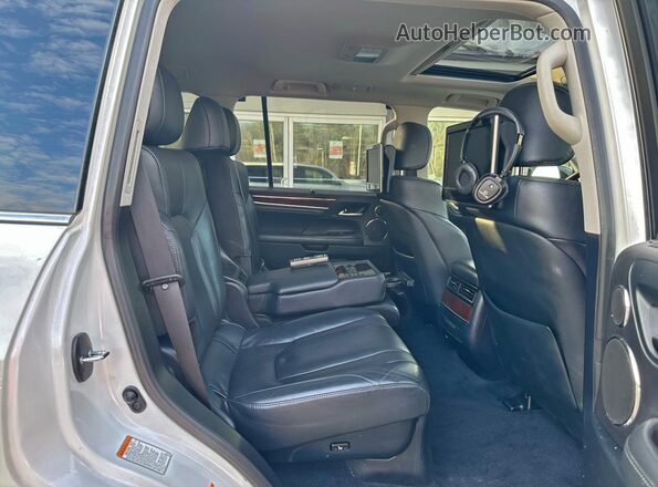 JTJHY7AXXH4233353 2017 LEXUS LX White Vista trasera