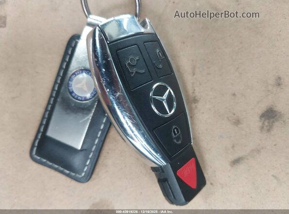 55SWF4HB1GU156905 2016 MERCEDES-BENZ C 350E Gray Vista del salpicadero