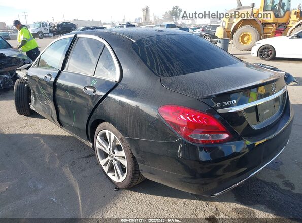 55SWF4JB4JU250861 2018 MERCEDES-BENZ C-CLASS Black 