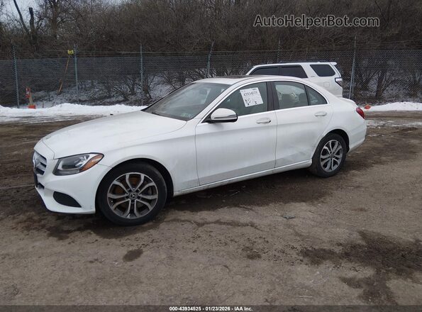 55SWF4KB8JU257228 2018 MERCEDES-BENZ C-CLASS White Przód lewy