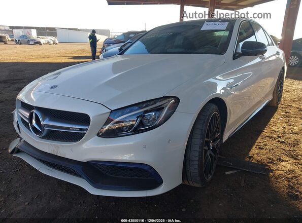55SWF8HB8JU272777 2018 MERCEDES-BENZ AMG C 63 Белый Передняя левая четверть