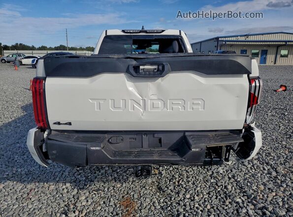 5TFKB5DA3SX325268 2025 TOYOTA LE White Սալոնի դիմացի տեսք