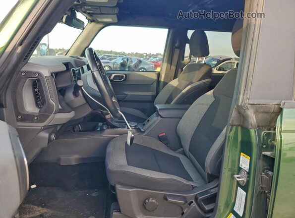 1FMDE5BH7NLB15005 2022 FORD BRONCO Зеленый Вид панели приборов