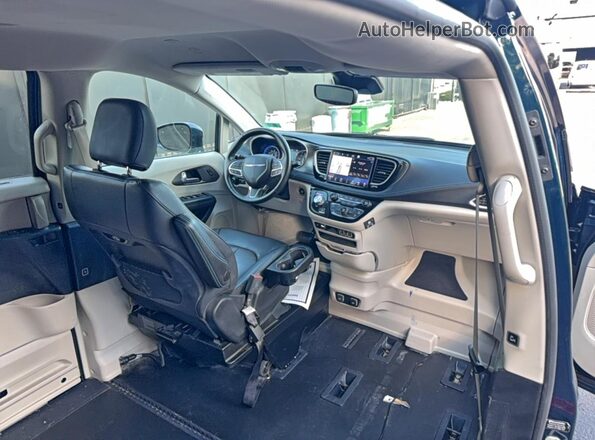 2C4RC1BG4MR602426 2021 CHRYSLER PACIFICA Blue Widok z tyłu