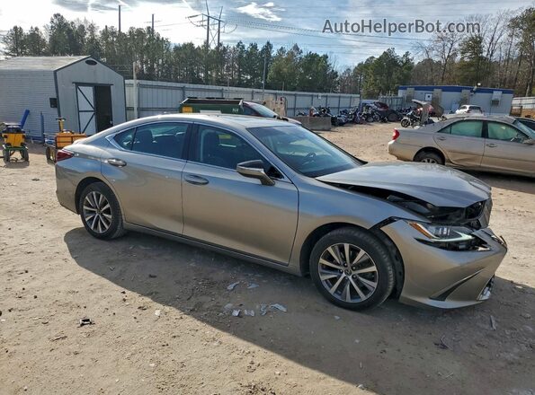 58ACZ1B19LU069169 2020 LEXUS ES Серый Передняя правая четверть