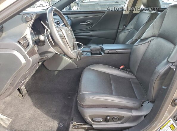 58ACZ1B19LU069169 2020 LEXUS ES Серый Вид салона спереди
