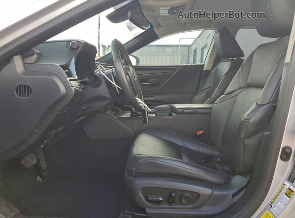 58ACZ1B1XLU077068 2020 LEXUS ES Silver 