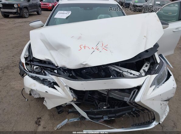 58AD21B12LU012191 2020 LEXUS ES 300H White უკანა ხედი