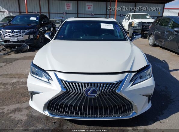 58AD21B13LU012068 2020 LEXUS ES 300H White ხელსაწყოთა პანელის ხედი
