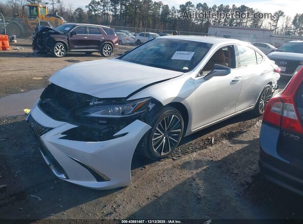58ADA1C12NU015970 2022 LEXUS ES 300H White Przód lewy