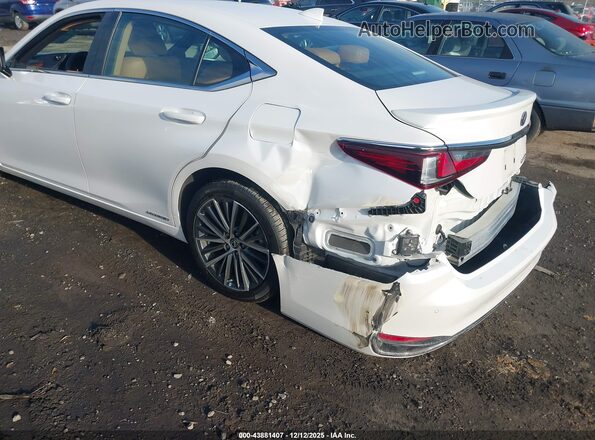 58ADA1C12NU015970 2022 LEXUS ES 300H White Widok z przodu