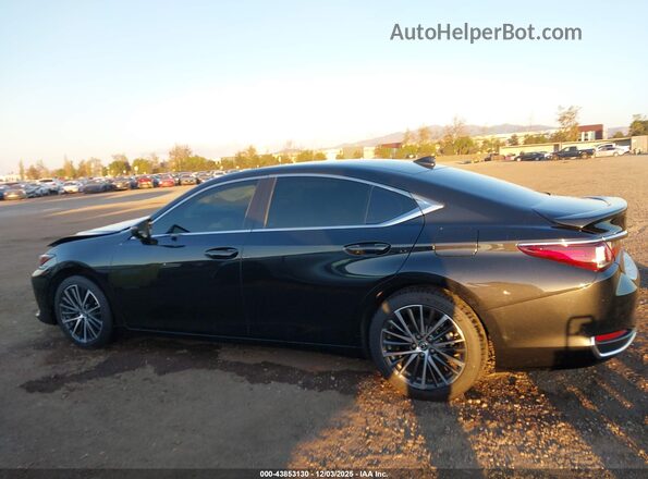 58ADA1C13PU034840 2023 LEXUS ES 300H Black 360 interior view