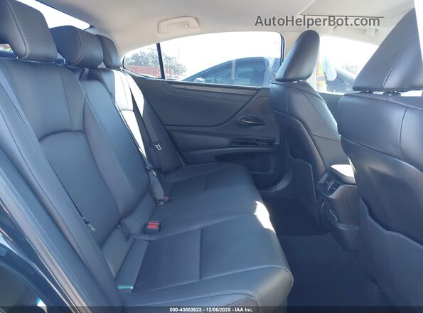 58ADA1C15RU046684 2024 LEXUS ES 300H Black Vista de la etiqueta del VIN