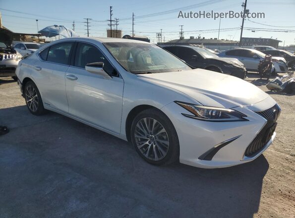 58ADA1C17MU001481 2021 LEXUS ES White Delantero derecho