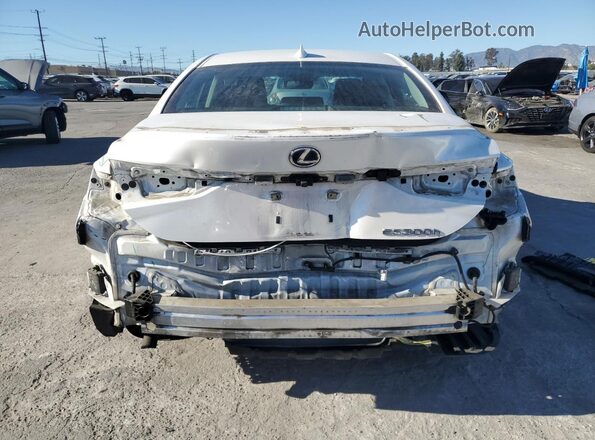 58ADA1C17MU001481 2021 LEXUS ES White Vista trasera