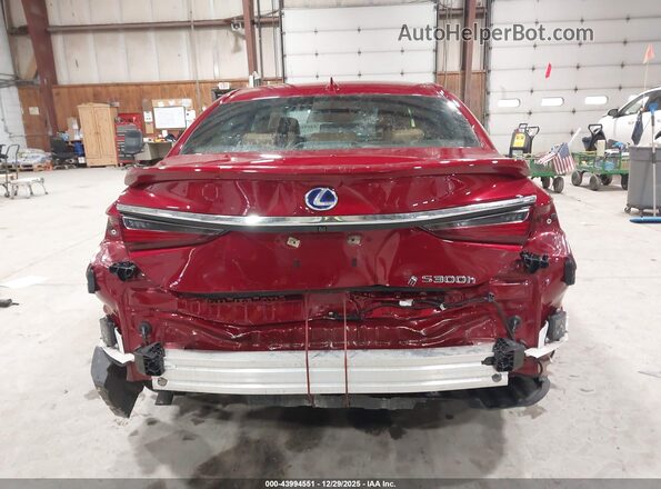 58ADA1C17MU011573 2021 LEXUS ES 300H Red 