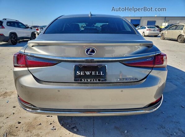 58ADA1C1XMU010496 2021 LEXUS ES Silver უკანა ხედი