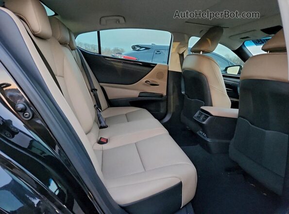 58ADZ1B10LU052491 2020 LEXUS ES Black Вид задніх сидінь
