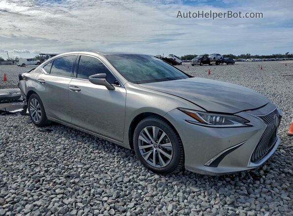 58ADZ1B10LU057903 2020 LEXUS ES Silver Delantero derecho