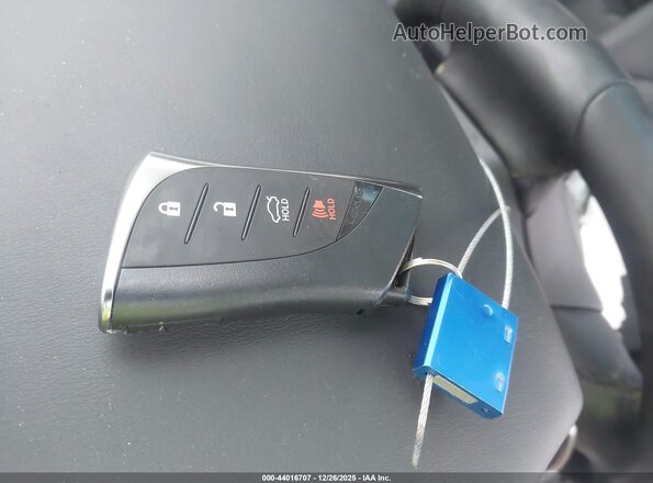58ADZ1B10PU151785 2023 LEXUS ES 350 Серебряный Вид панели приборов